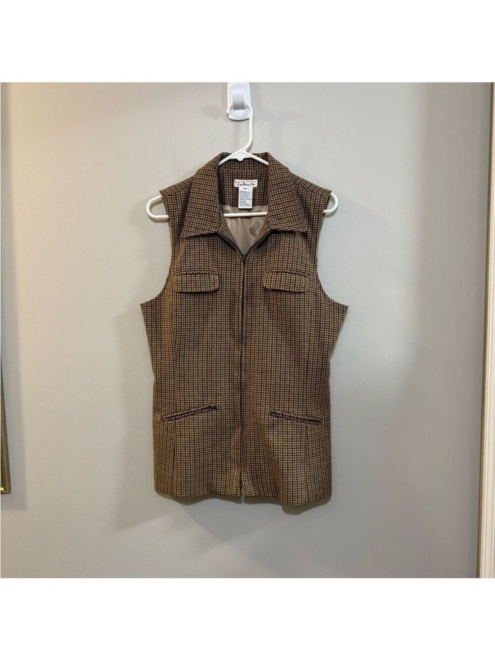 Vintage Talbots Women's Brown Houndstooth Wool Blend Full Zip Vest. Size M